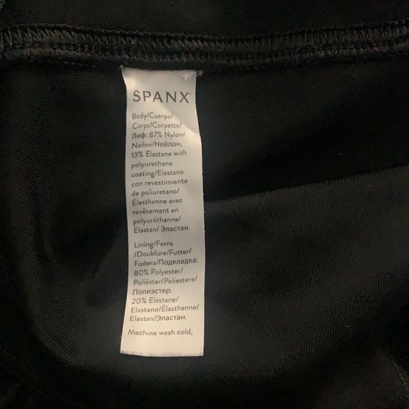 Spanx Faux Leather Motto Leggings, size XS - Picture 6 of 8